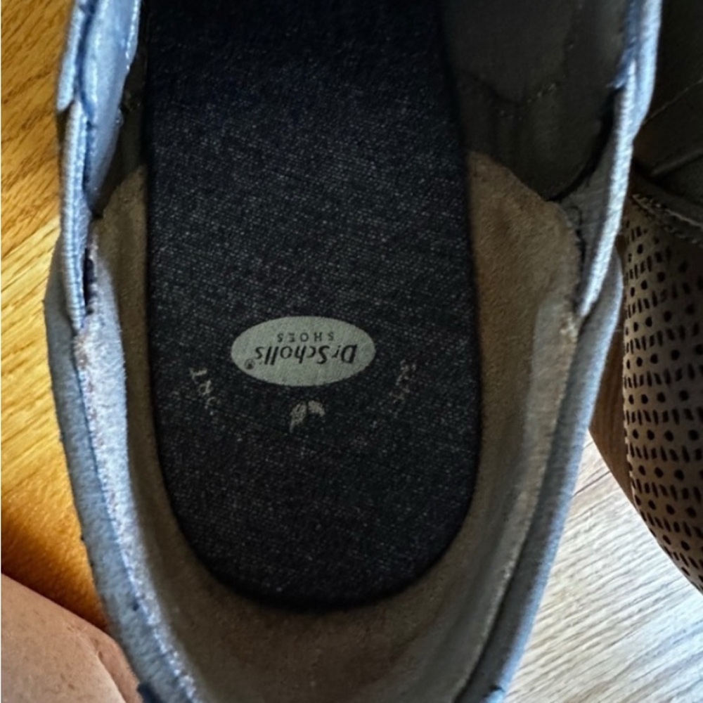 Dr. Scholl's gray/taupe wedge slip on booties 10 Wide - Picture 7 of 8